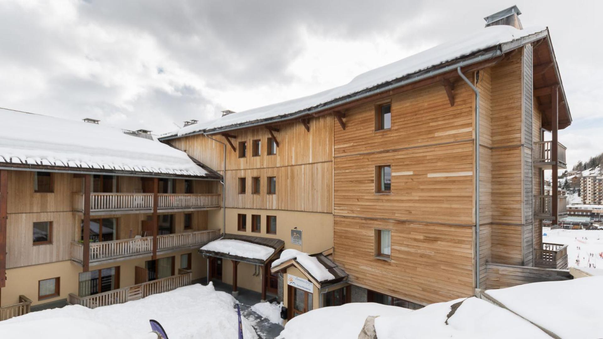 B203- Appartement 2 pieces cabine 6 personnes Orcières Esterno foto