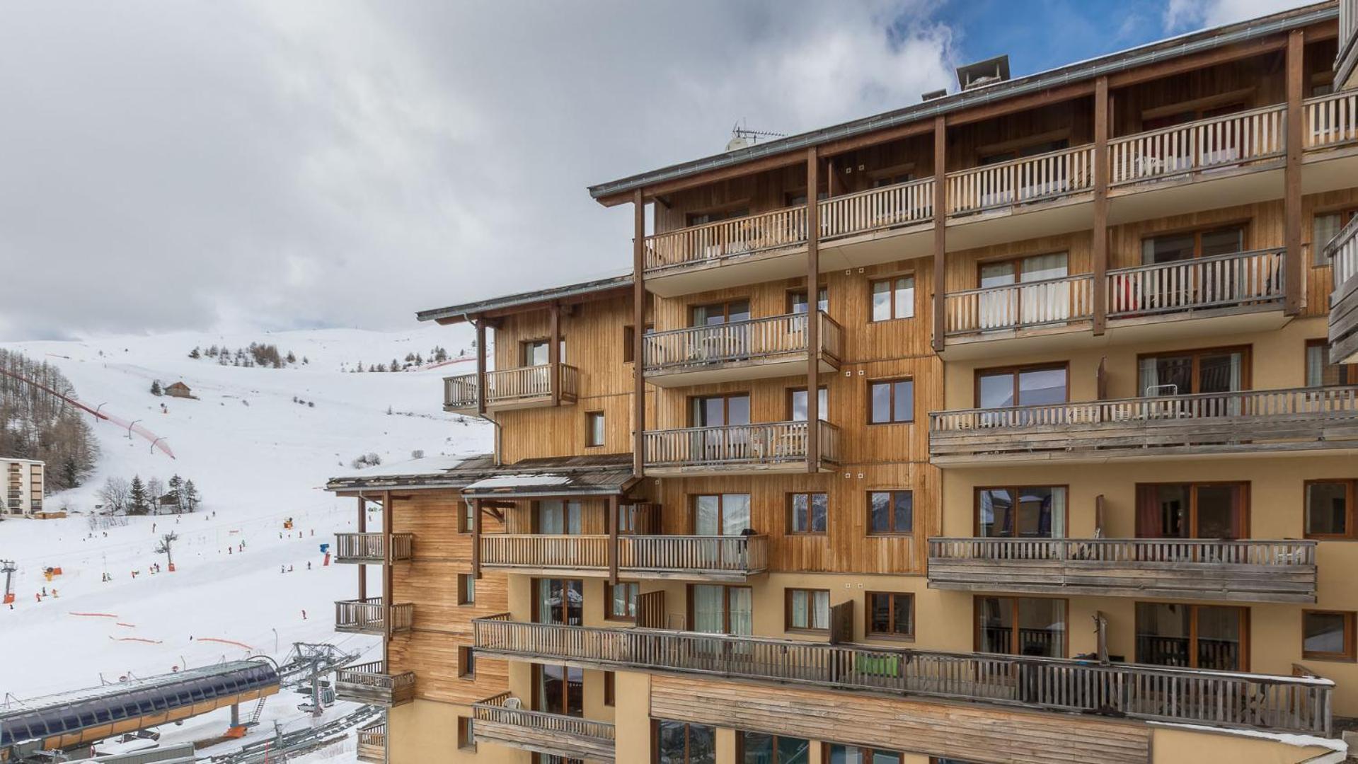 B203- Appartement 2 pieces cabine 6 personnes Orcières Esterno foto